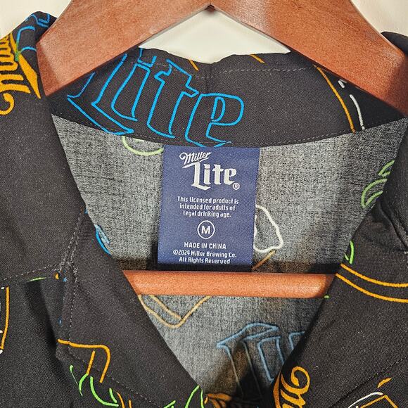 Miller Lite Neon Signs Hawaiian Beach Button Down Shirt Palm Trees Medium NWT - Picture 5 of 6